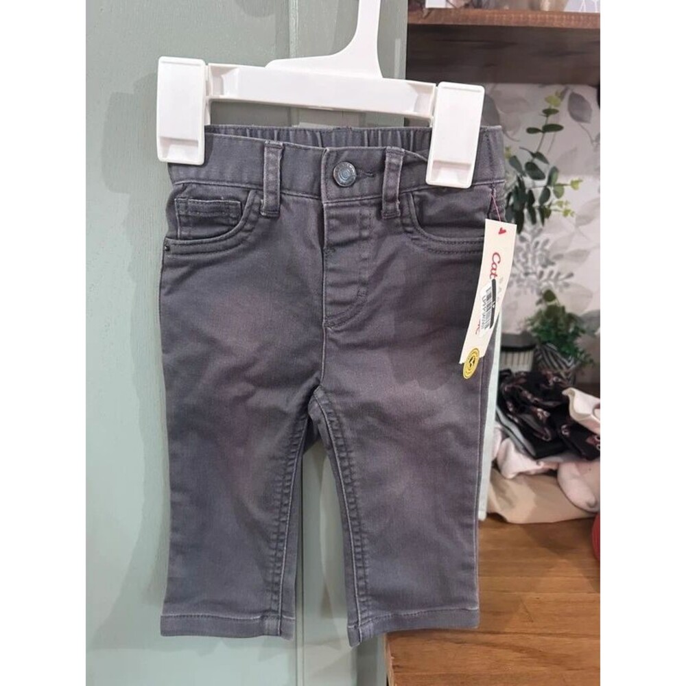 3-6 M grey pants. Cat and Jack.